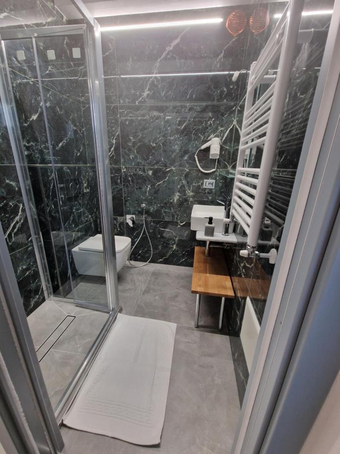 Marla Rooms La Spezia Luaran gambar
